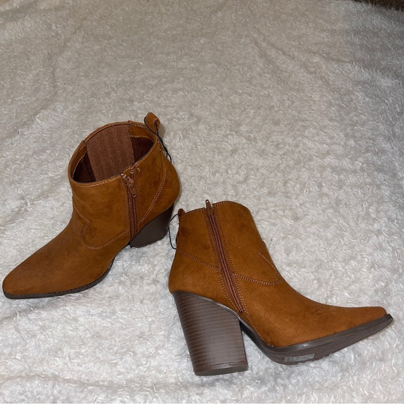 Chestnut brown faux suede western ankle short booties boots 9 Arula - Picture 5 of 5